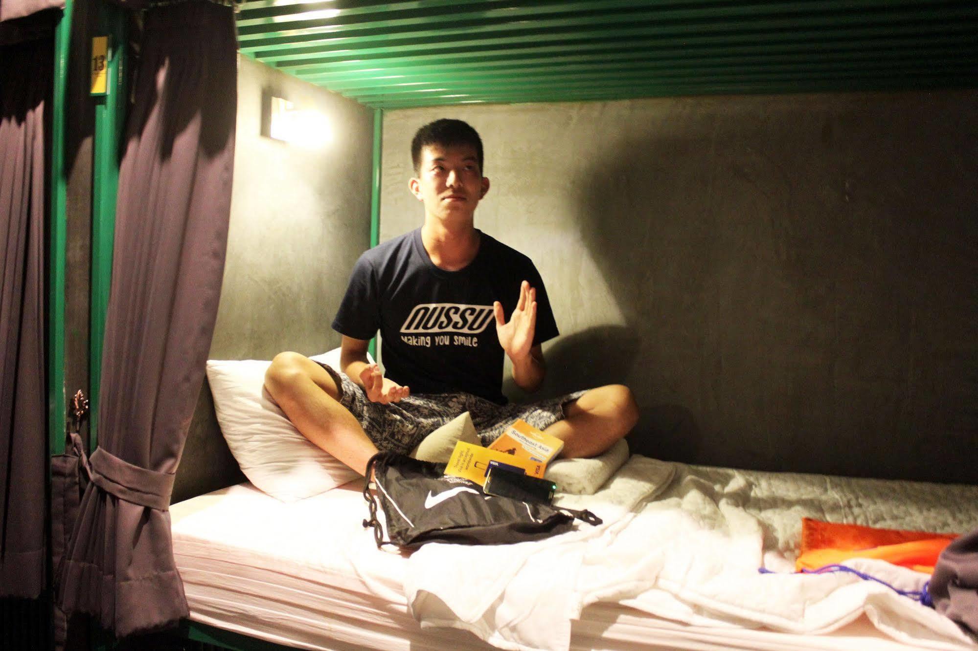 Panorama Mekong Hostel Phnom Penh Esterno foto